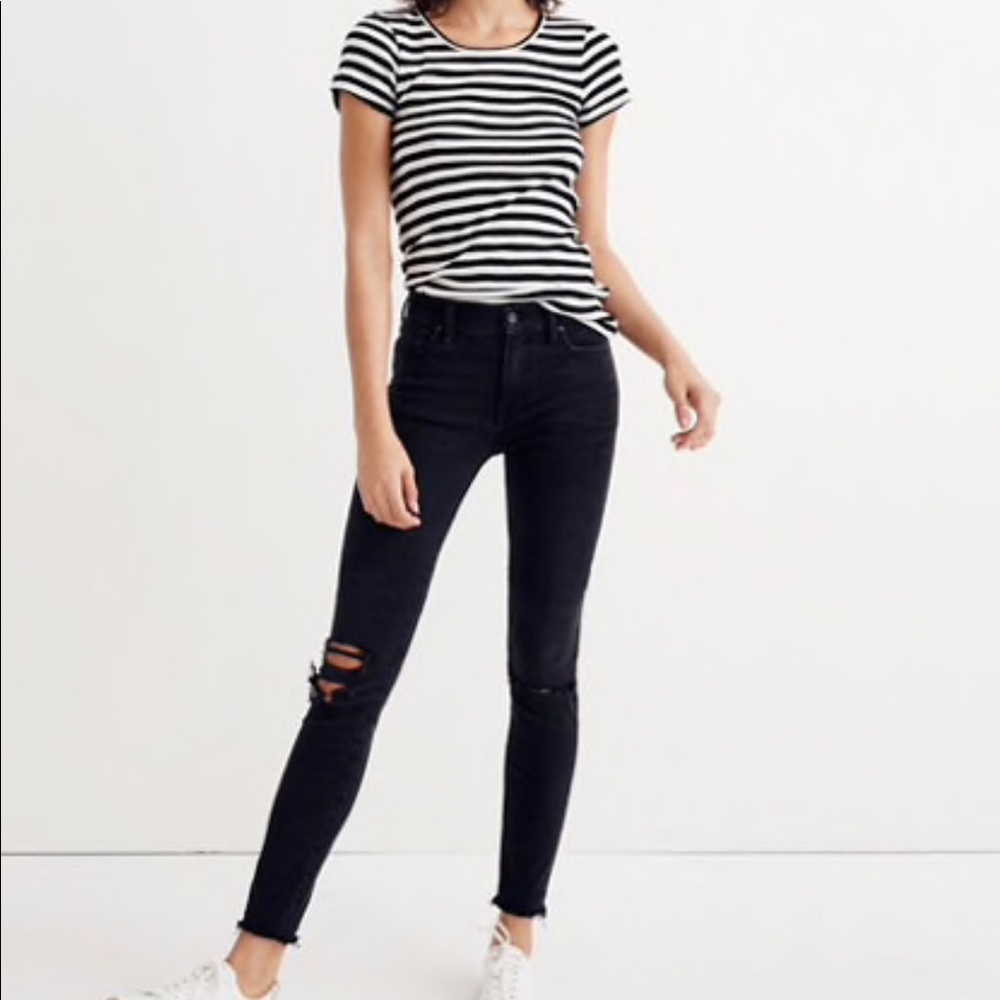 9” high-rise skinny jeans Madewell sz 24 black